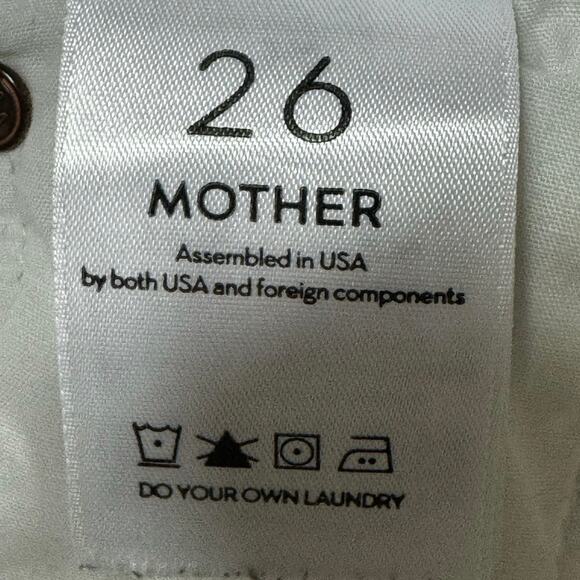 Mother Women's Distressed Insider Crop Step Fray White Denim Jeans - 26 (27x26) - Picture 8 of 9